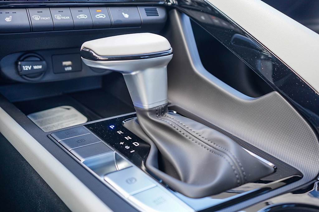 Thumbnail: 2026 Hyundai Elantra - 15
