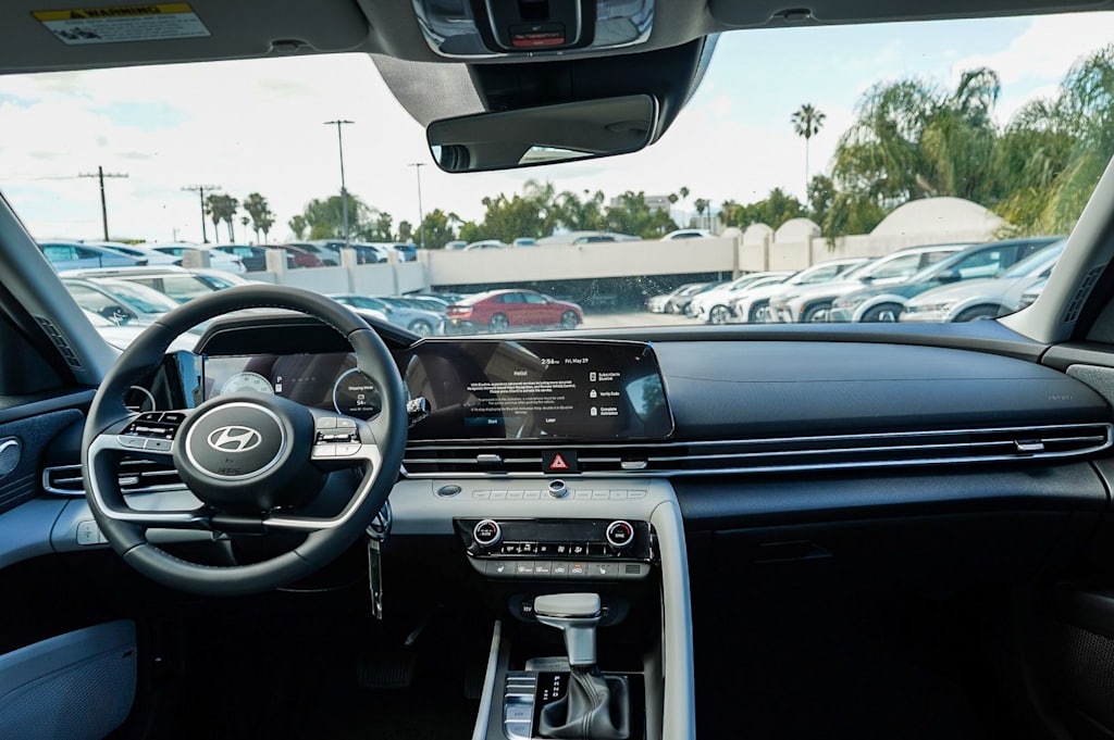 Thumbnail: 2026 Hyundai Elantra - 2
