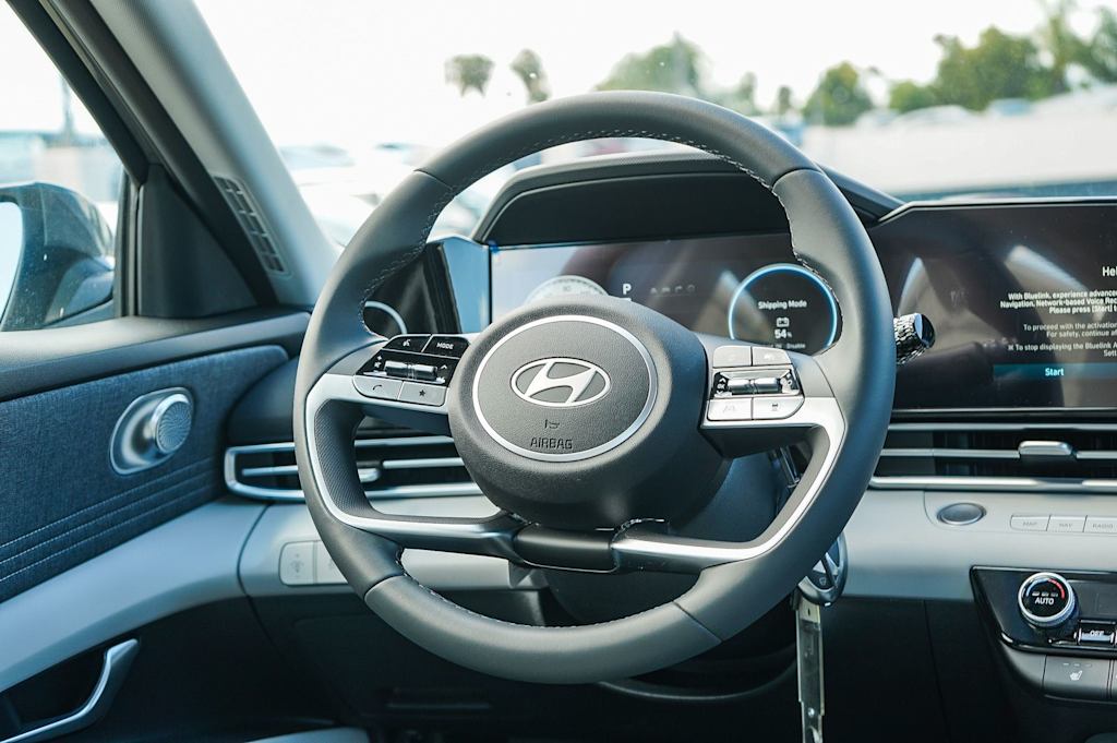 Thumbnail: 2026 Hyundai Elantra - 13