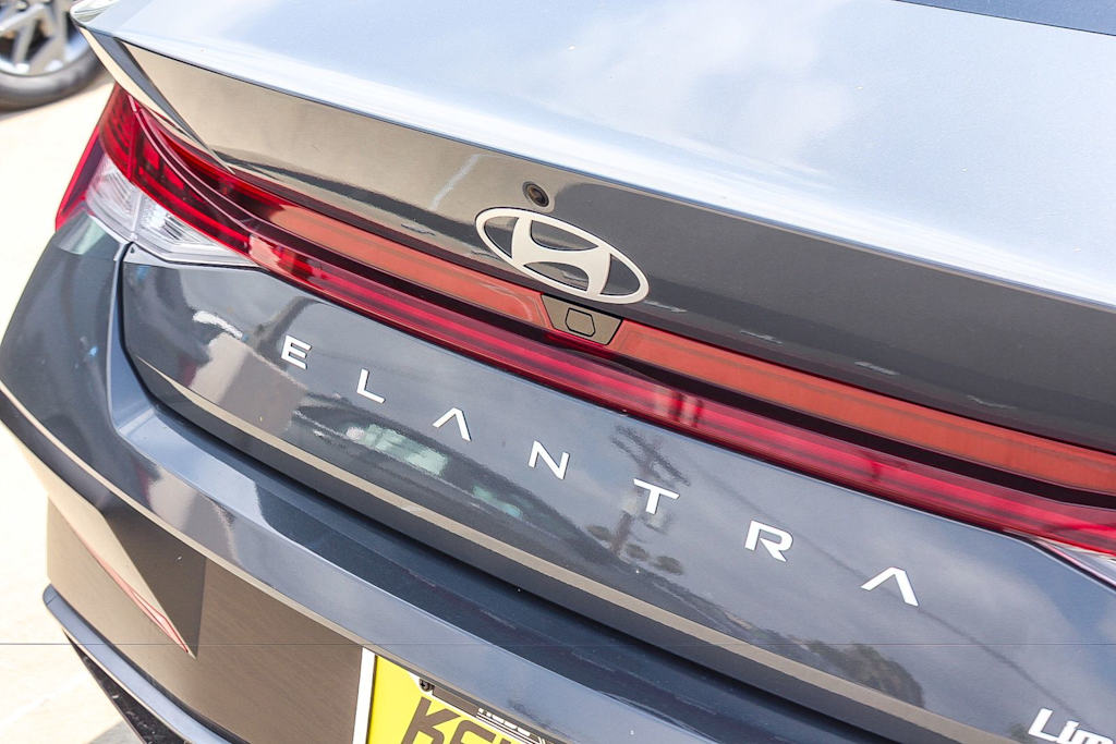 Thumbnail: 2026 Hyundai Elantra - 6