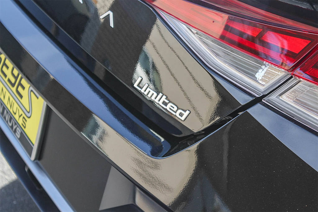 Thumbnail: 2025 Hyundai Elantra - 22