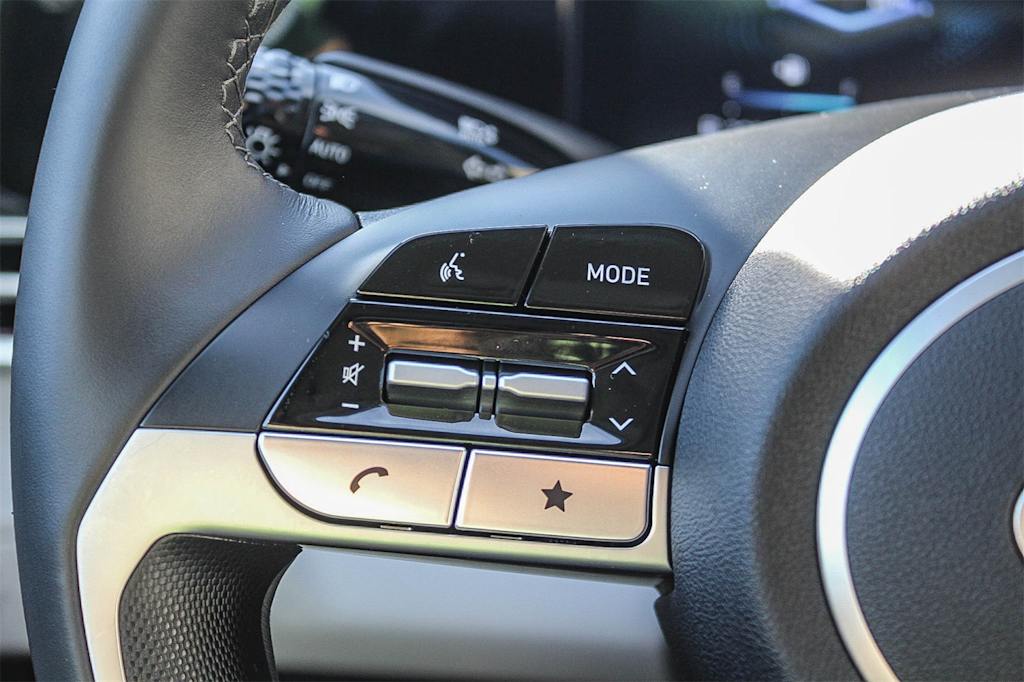 Thumbnail: 2025 Hyundai Elantra - 31