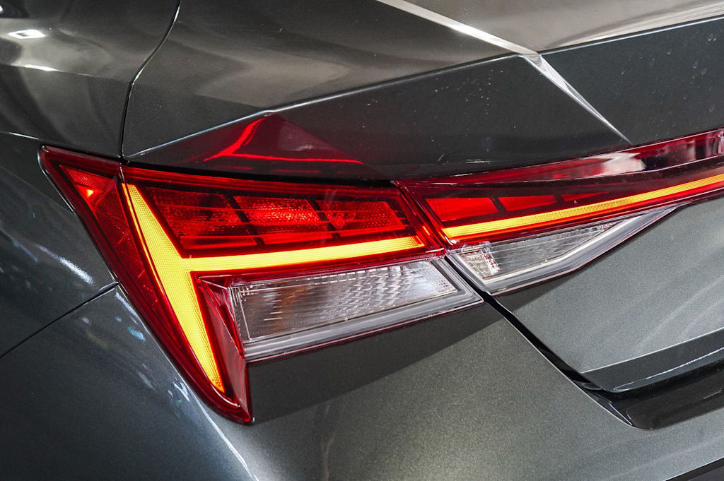 Thumbnail: 2026 Hyundai Elantra - 18