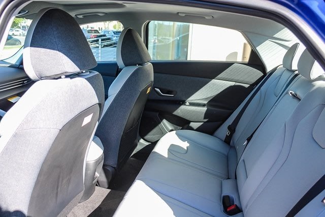 Thumbnail: 2025 Hyundai Elantra - 11