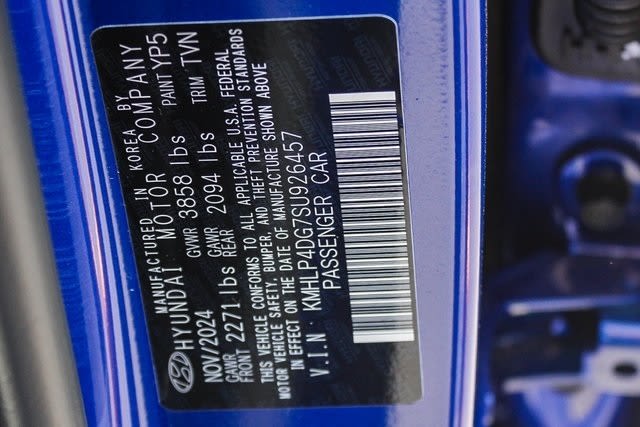 Thumbnail: 2025 Hyundai Elantra - 15