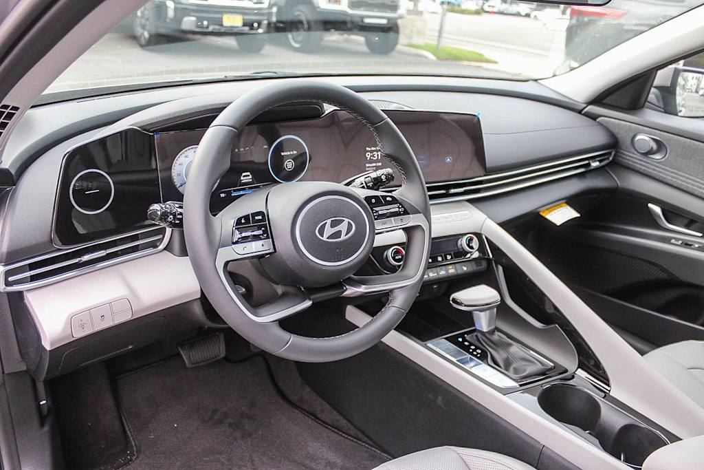 Thumbnail: 2026 Hyundai Elantra - 13