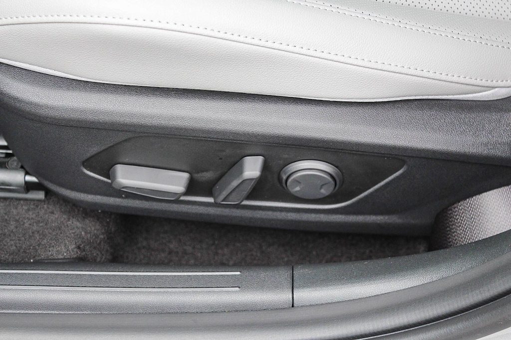 Thumbnail: 2026 Hyundai Elantra - 25