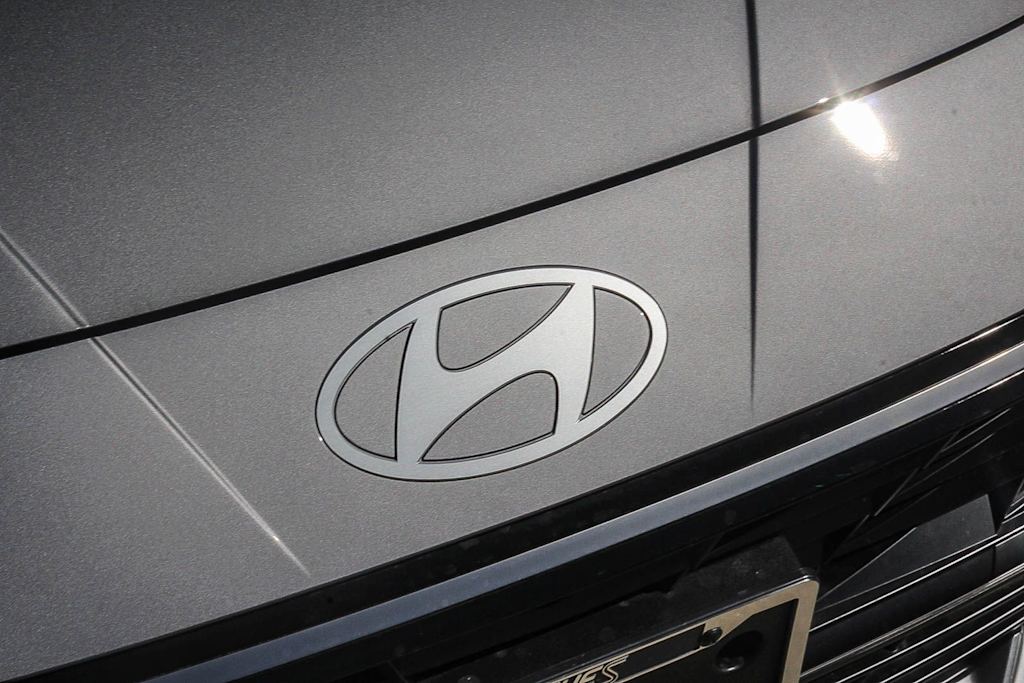 Thumbnail: 2026 Hyundai Elantra - 21