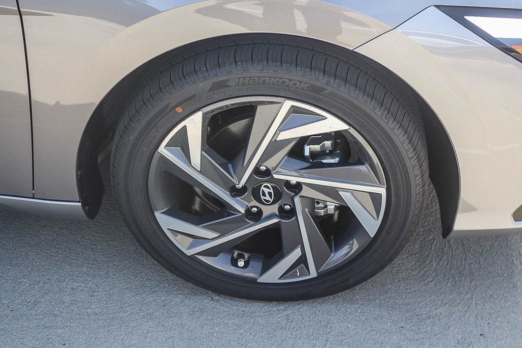 Thumbnail: 2026 Hyundai Elantra - 19