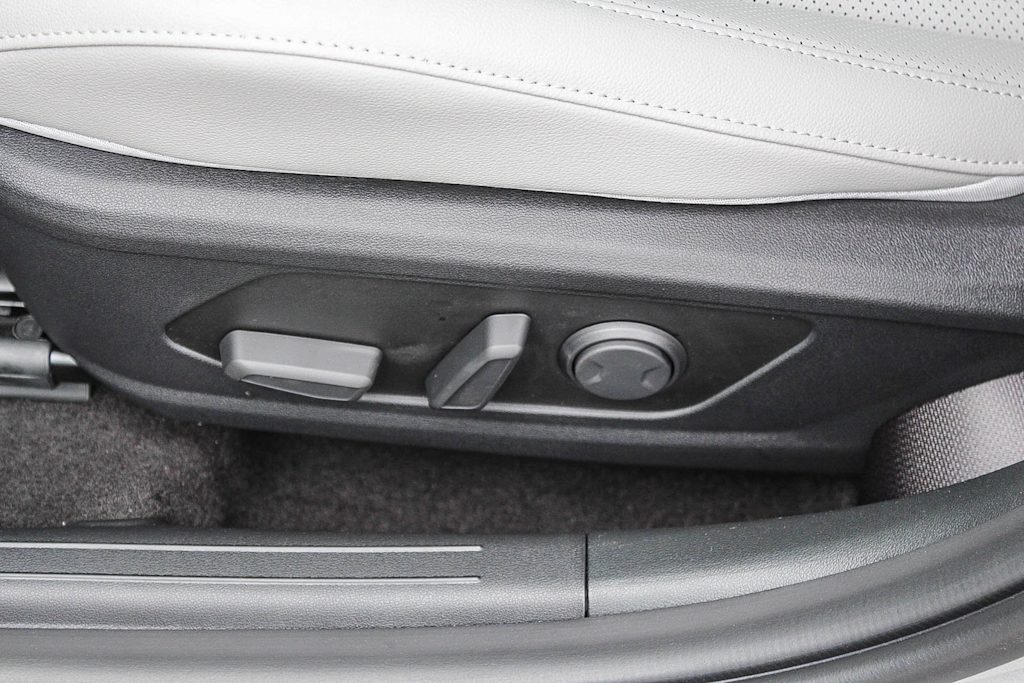 Thumbnail: 2026 Hyundai Elantra - 25