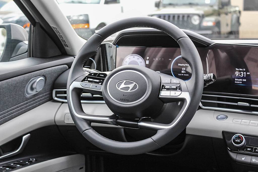 Thumbnail: 2026 Hyundai Elantra - 9
