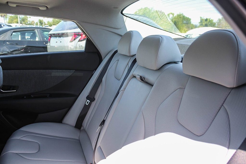 Thumbnail: 2026 Hyundai Elantra - 11