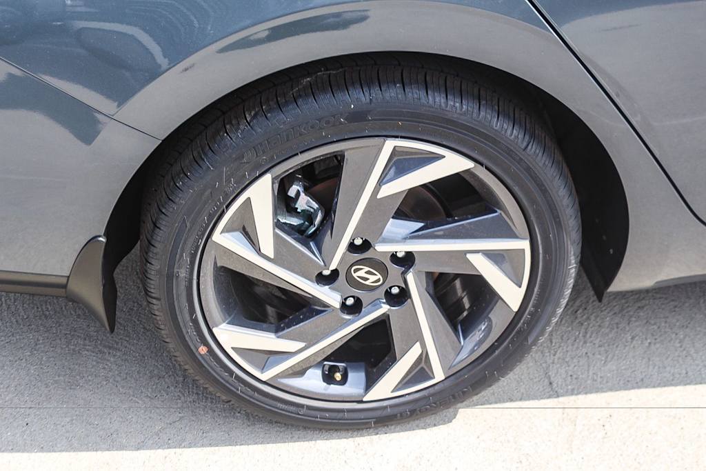 Thumbnail: 2026 Hyundai Elantra - 7