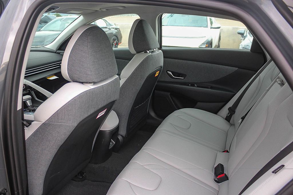 Thumbnail: 2026 Hyundai Elantra - 11