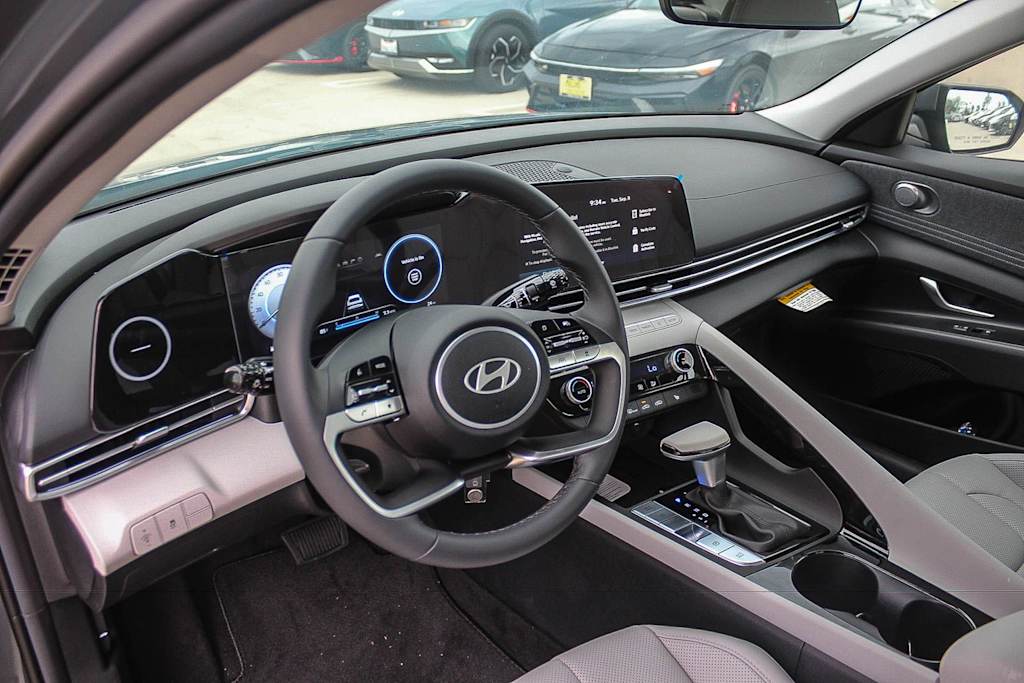 Thumbnail: 2026 Hyundai Elantra - 13