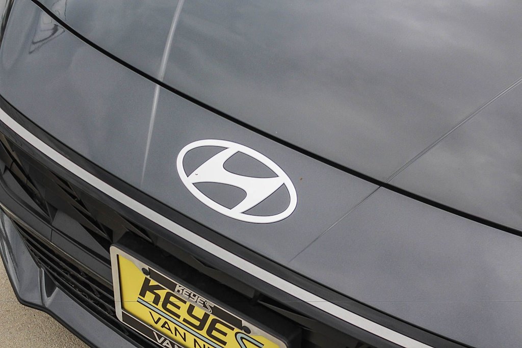 Thumbnail: 2026 Hyundai Elantra - 22