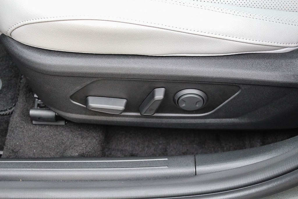 Thumbnail: 2026 Hyundai Elantra - 26