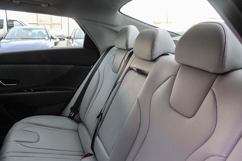 Thumbnail: 2026 Hyundai Elantra - 11