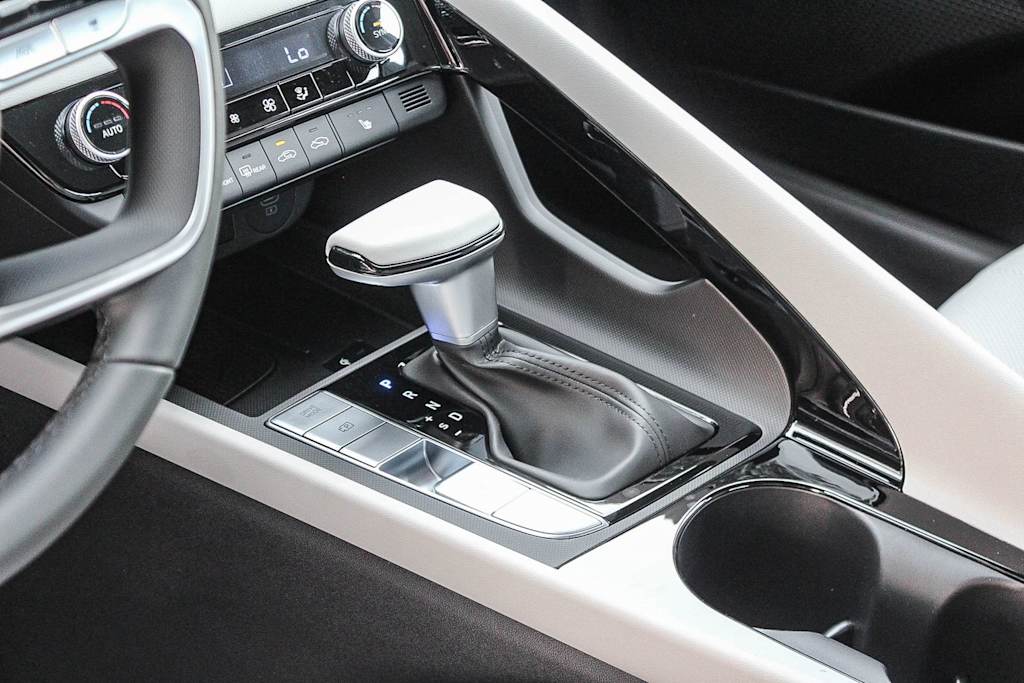 Thumbnail: 2026 Hyundai Elantra - 15