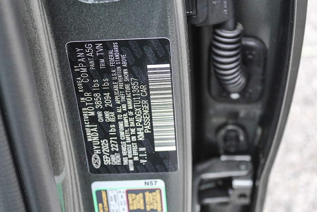 Thumbnail: 2026 Hyundai Elantra - 16