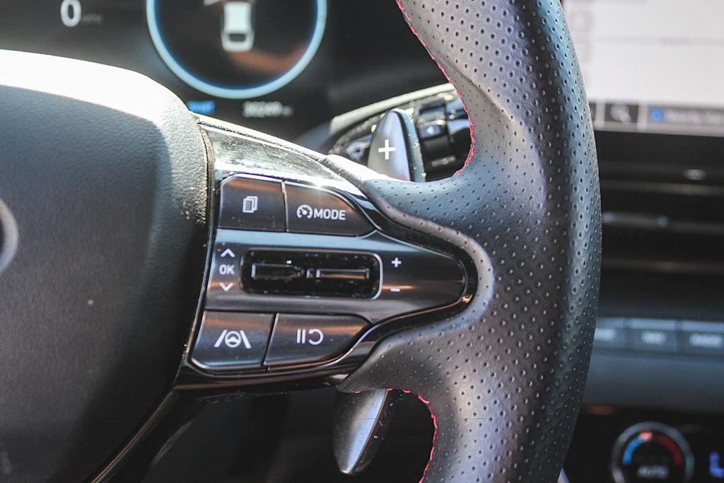 Thumbnail: 2023 Hyundai Elantra - 27