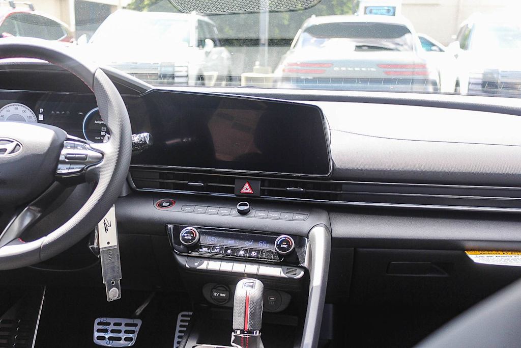Thumbnail: 2026 Hyundai Elantra - 10