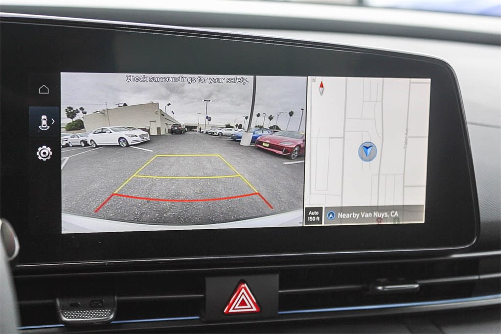 Thumbnail: 2025 Hyundai Elantra - 33