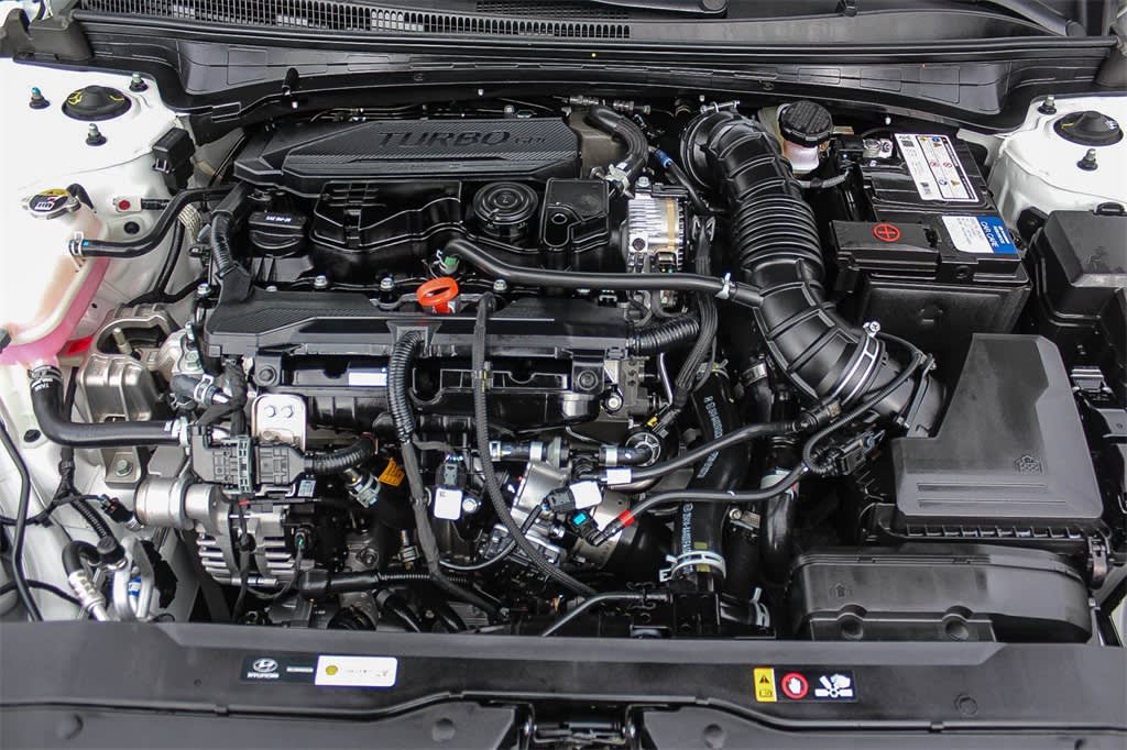 Thumbnail: 2025 Hyundai Elantra - 8