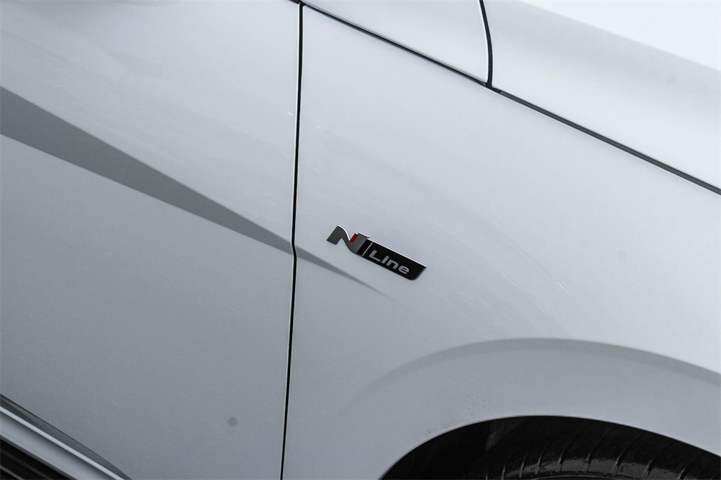 Thumbnail: 2025 Hyundai Elantra - 23