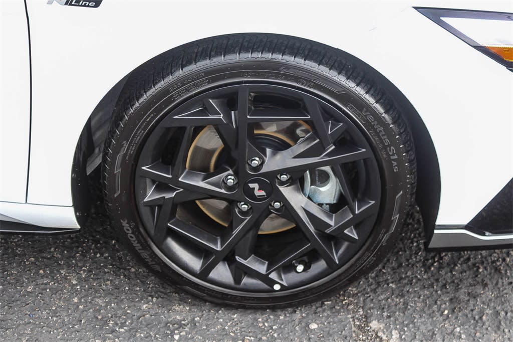 Thumbnail: 2025 Hyundai Elantra - 22