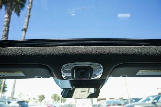 Thumbnail: 2025 Hyundai Elantra - 31