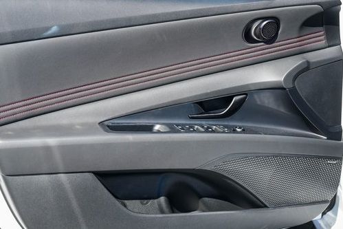 Thumbnail: 2025 Hyundai Elantra - 34