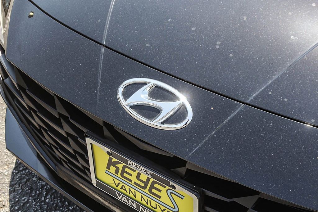 Thumbnail: 2023 Hyundai Elantra - 21