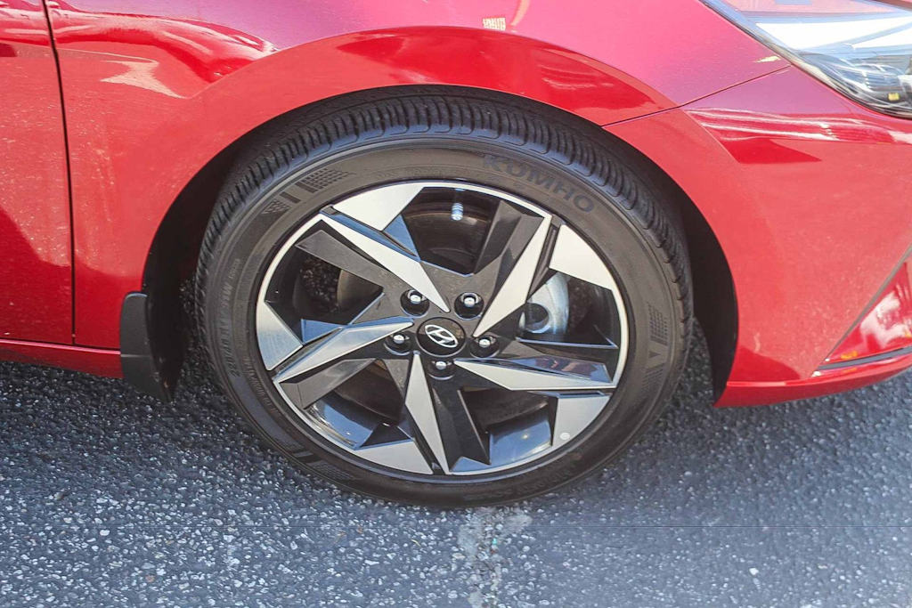 Thumbnail: 2023 Hyundai Elantra - 21