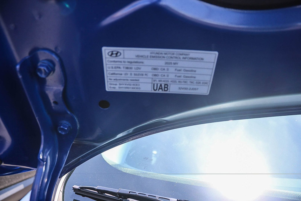 Thumbnail: 2025 Hyundai Elantra - 31
