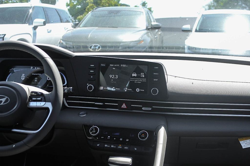 Thumbnail: 2026 Hyundai Elantra - 9