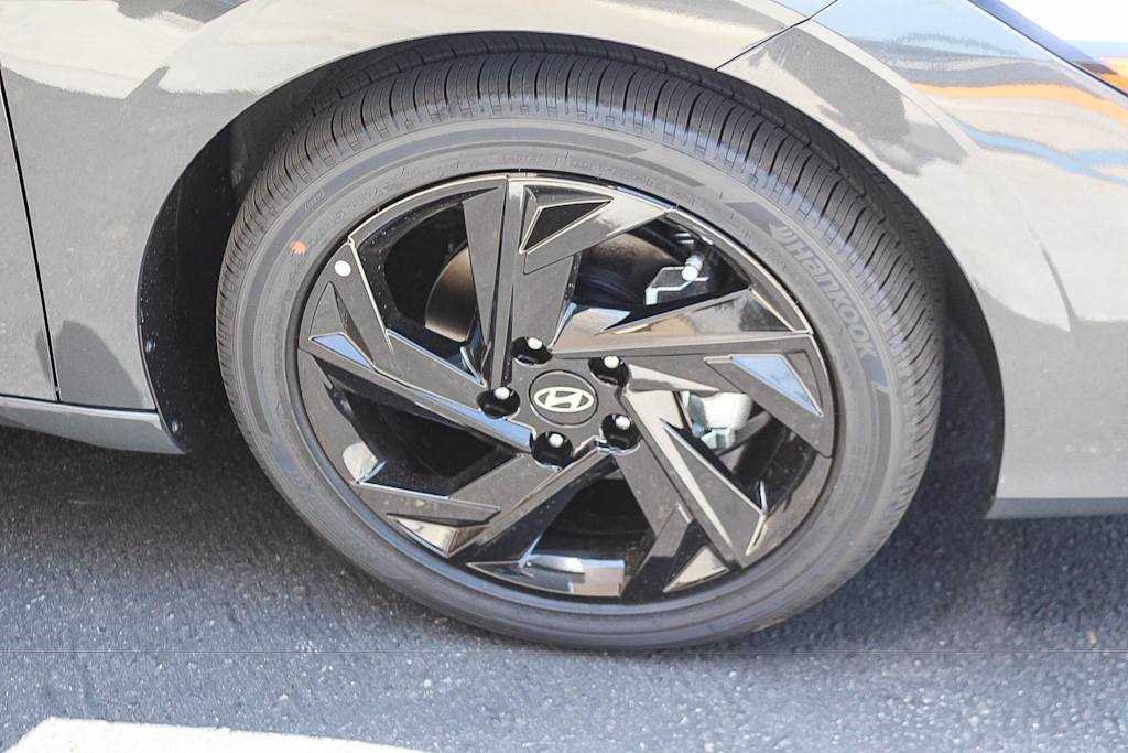 Thumbnail: 2026 Hyundai Elantra - 19