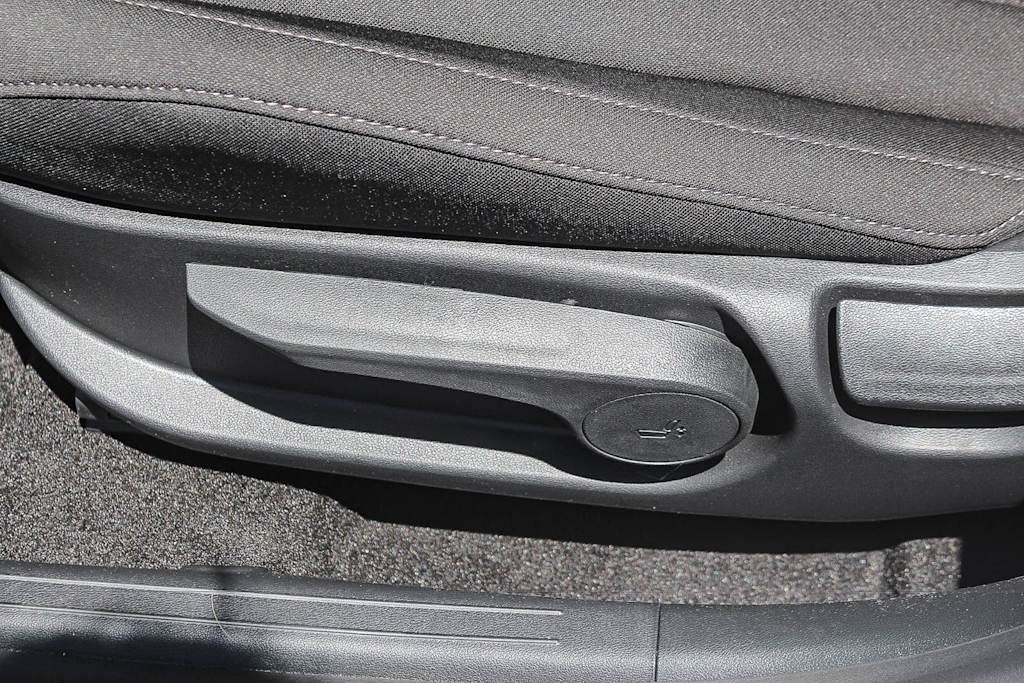 Thumbnail: 2026 Hyundai Elantra - 26