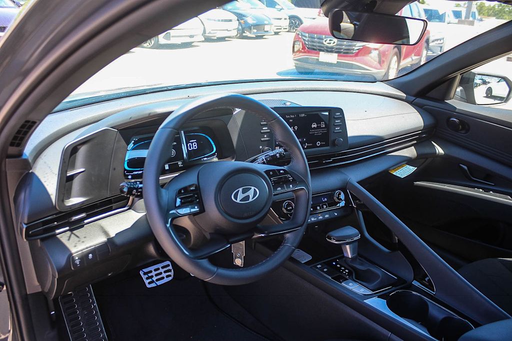 Thumbnail: 2026 Hyundai Elantra - 23