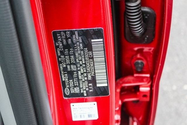 Thumbnail: 2025 Hyundai Elantra - 16