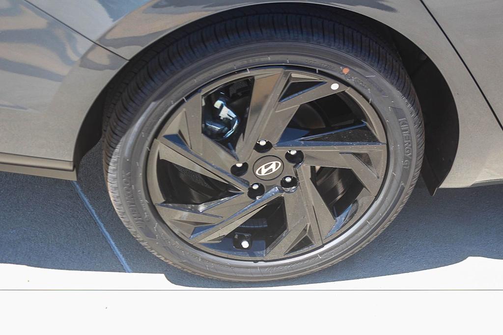 Thumbnail: 2026 Hyundai Elantra - 7