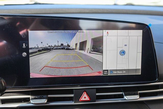 Thumbnail: 2025 Hyundai Elantra - 25