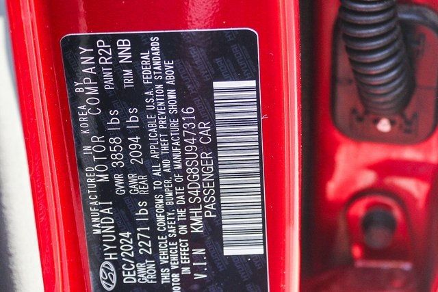 Thumbnail: 2025 Hyundai Elantra - 16