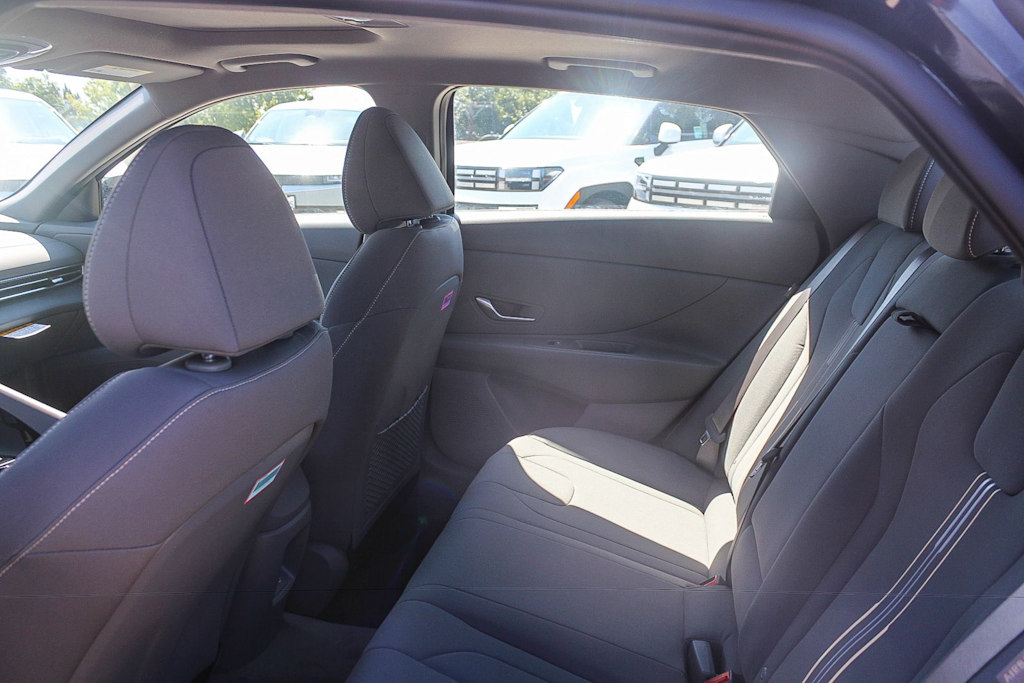 Thumbnail: 2026 Hyundai Elantra - 11
