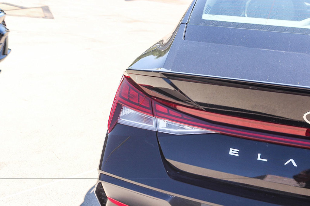 Thumbnail: 2026 Hyundai Elantra - 19