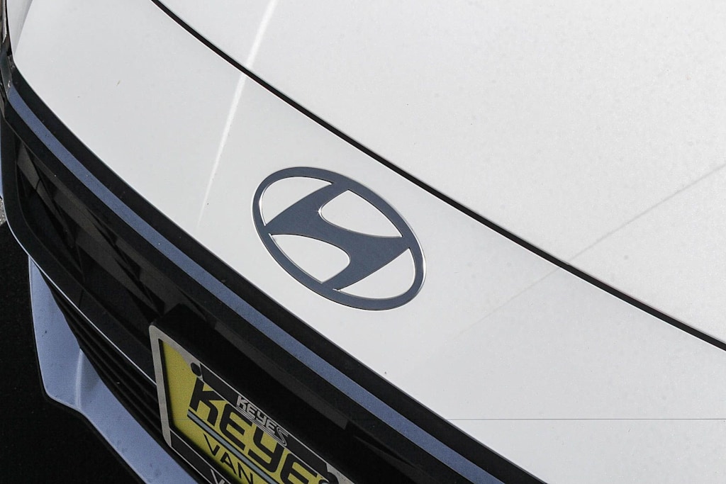 Thumbnail: 2026 Hyundai Elantra - 22