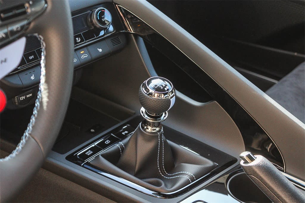 Thumbnail: 2025 Hyundai Elantra - 12