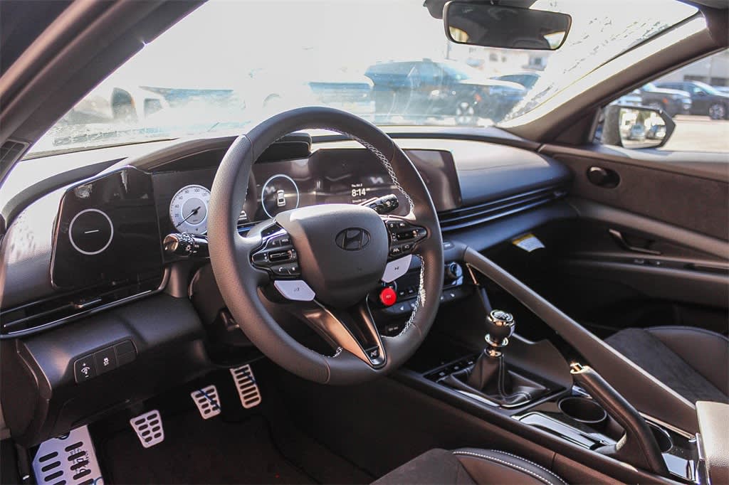 Thumbnail: 2025 Hyundai Elantra - 19