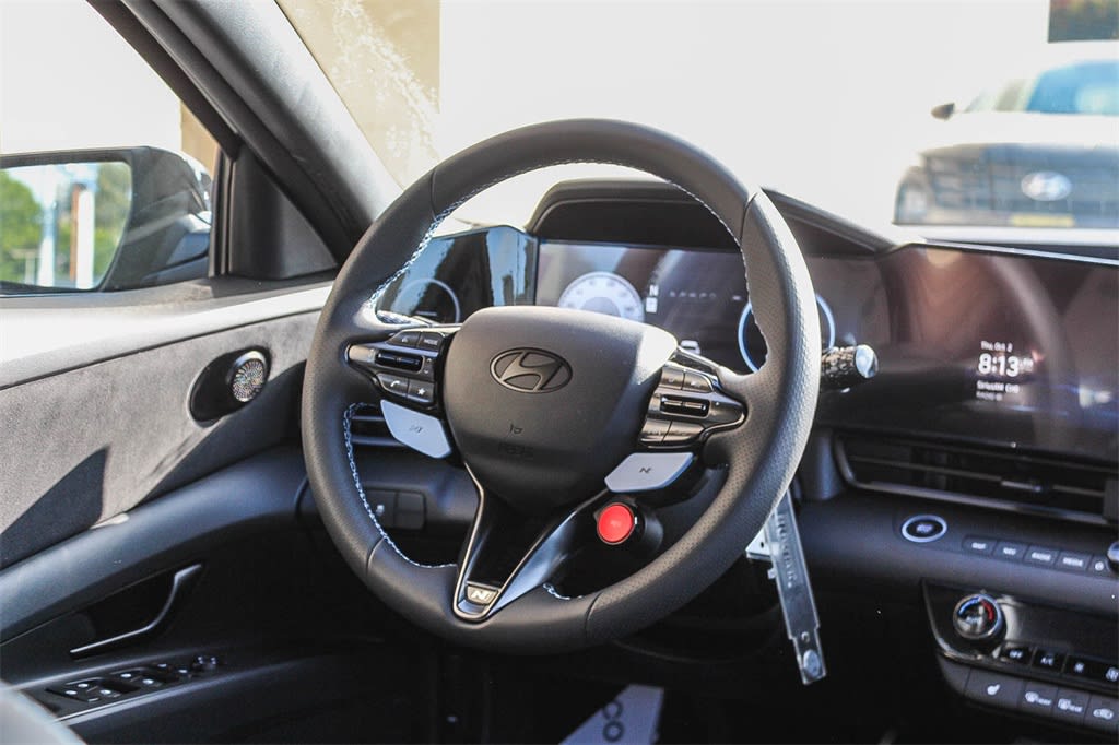 Thumbnail: 2025 Hyundai Elantra - 9