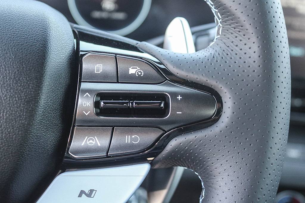 Thumbnail: 2026 Hyundai Elantra - 26